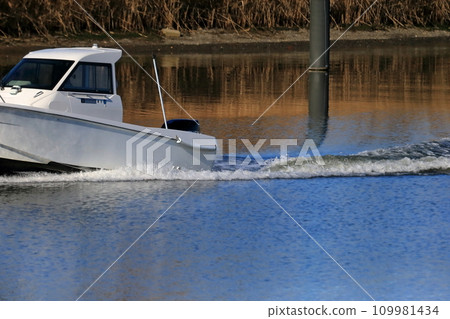 Boat ripple image Boat ripple image 109981434