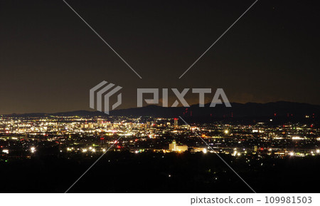 Sparkling night view Sparkling night view 109981503