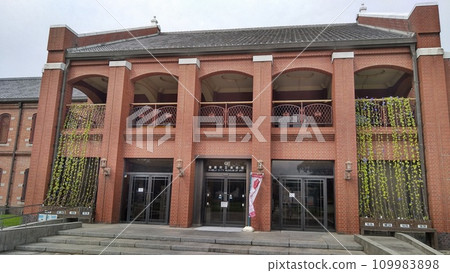 姬路市美術館,外觀入口,幾乎整棟建築,古典紅磚建築 姬路市美術館,外觀入口,幾乎整棟建築,古典紅磚建築 109983898