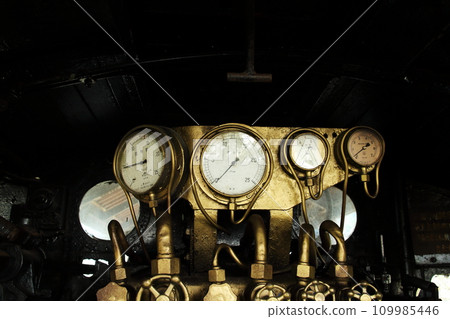 蒸汽機車儀表形象 蒸汽機車儀表形象 109985446