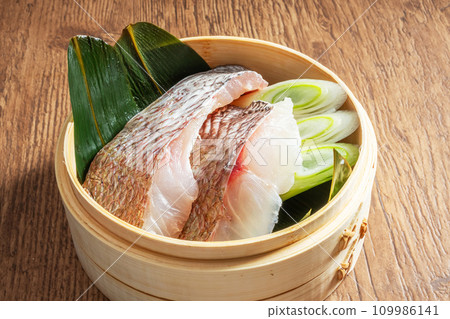 Japanese food. Steamed sea bream 109986141