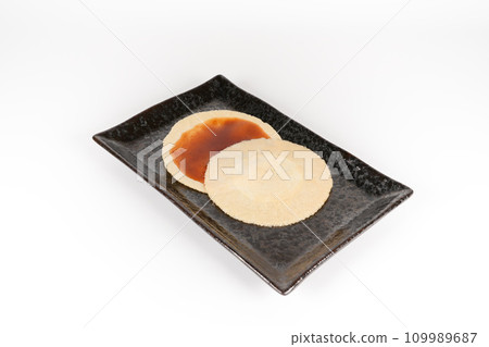 Sauce crackers Sauce crackers 109989687