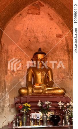 Landscape with a pagoda - Bagan ruins, Myanmar 109990440