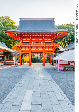 Omi Shrine tower gate in Jingu-cho, Otsu City, Shiga Prefecture Omi Shrine tower gate in Jingu-cho, Otsu City, Shiga Prefecture 109995077