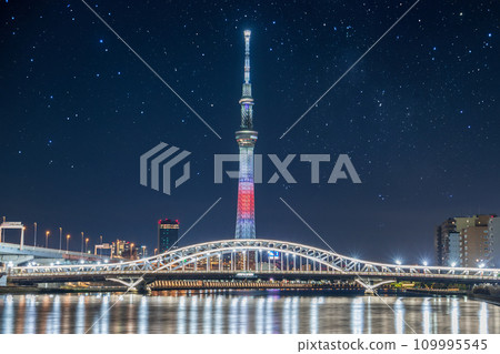 "Tokyo" illuminated Shirahige Bridge and Tokyo Sky Tree night view starry sky composition "Tokyo" illuminated Shirahige Bridge and Tokyo Sky Tree night view starry sky composition 109995545