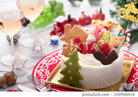 Christmas cake Christmas cake 109998428