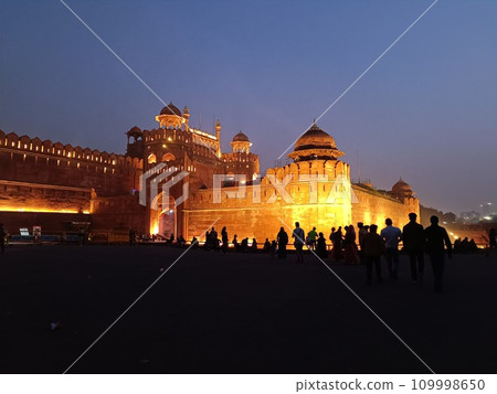 Delhi , India - Red Fort , Lal Qila , A picture of Red Fort with crowed in 13 december 2023 Delhi , India - Red Fort , Lal Qila , A picture of Red Fort with crowed in 13 december 2023 109998650