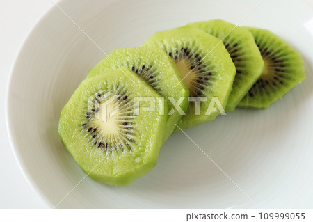 獼猴桃切成圓片 109999055