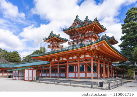 Soryuro and Byakkoro of Heian Shrine Soryuro and Byakkoro of Heian Shrine 110001739