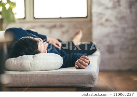 很酷的男性肖像 很酷的男性肖像 110003227