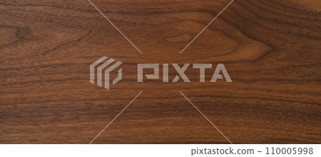 Single board of american black walnut with oil finish for texture 110005998