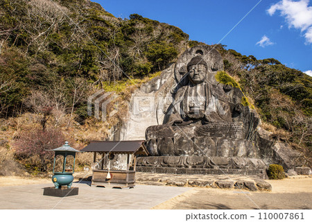 千葉縣鋸南町、鋸山日本寺、大佛(藥師琉璃子如來) 千葉縣鋸南町、鋸山日本寺、大佛(藥師琉璃子如來) 110007861