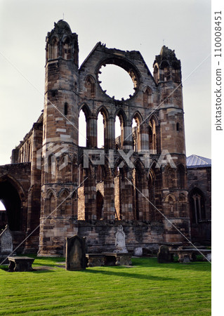 Elgin Cathedral 110008451