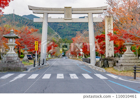 滋賀縣大津坂本日吉大社第二鳥居 滋賀縣大津坂本日吉大社第二鳥居 110010461