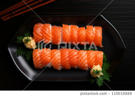 Delicious sushi 110010889