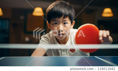 小學生打乒乓球，乒乓球俱樂部 110011682