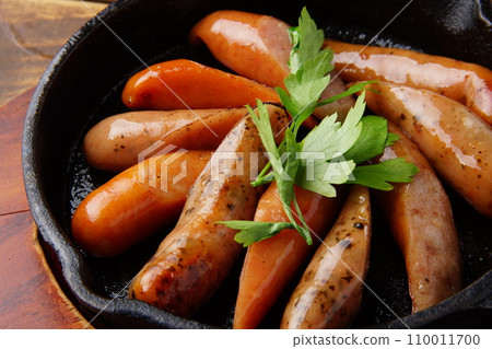 Assorted sausages Assorted sausages 110011700