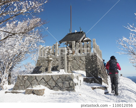 高見山積雪的避難小屋 高見山積雪的避難小屋 110012056