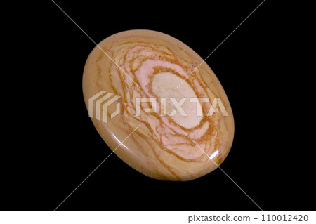 Picture Jasper - A stone that harbors landscapes 110012420