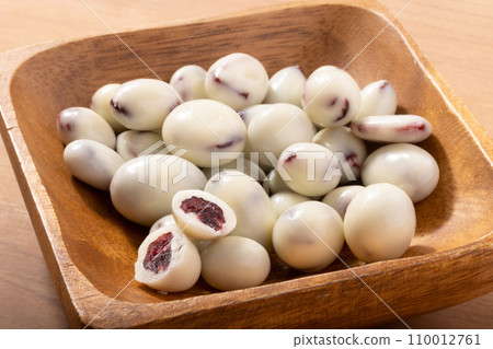 蔓越莓優格巧克力 110012761