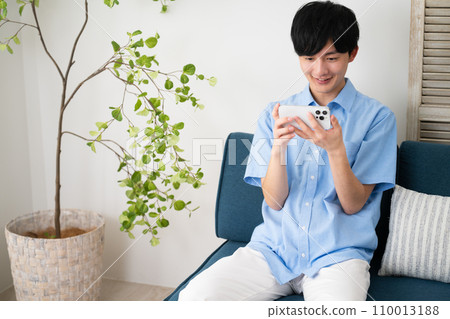 Young man in casual clothes lifestyle image 110013188
