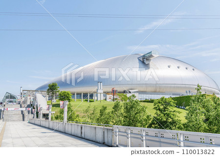 Sapporo City, Hokkaido - Sapporo Dome on a sunny day where various events are held Sapporo City, Hokkaido - Sapporo Dome on a sunny day where various events are held 110013822