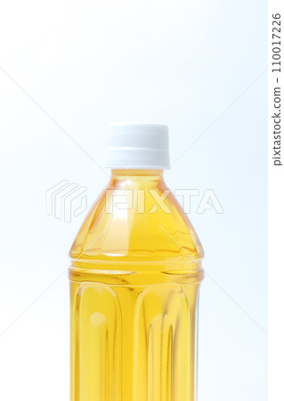drink, drinking water, plastic bottle, drink, beverage, tea, tea, green tea, Japanese tea, container drink, drinking water, plastic bottle, drink, beverage, tea, tea, green tea, Japanese tea, container 110017226
