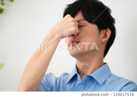 休閒服裝生活風格形象的年輕人 110017538