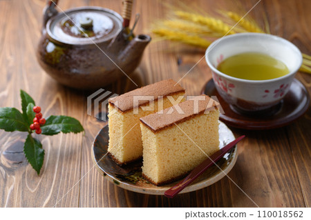 以 100% 放養雞蛋製成的濃鬱卡斯特拉 110018562