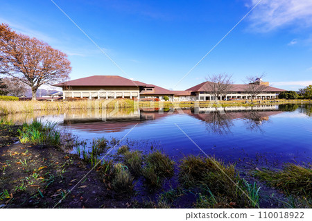 Nagano City Museum located on the Kawanakajima Battlefield (Nagano City, Nagano Prefecture) Nagano City Museum located on the Kawanakajima Battlefield (Nagano City, Nagano Prefecture) 110018922