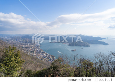 從觀音寺奧之院八峰眺望的瀨戶內海（三晴山脈） 110021991