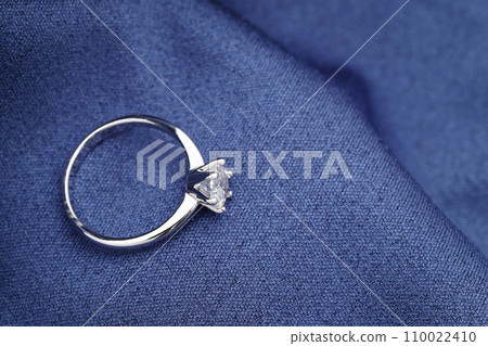 Diamond ring Diamond ring 110022410