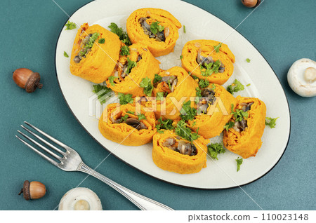 Pumpkin rolls with mushrooms Pumpkin rolls with mushrooms 110023148