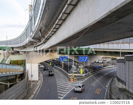 高速公路交流道連接道路 高速公路交流道連接道路 110023516