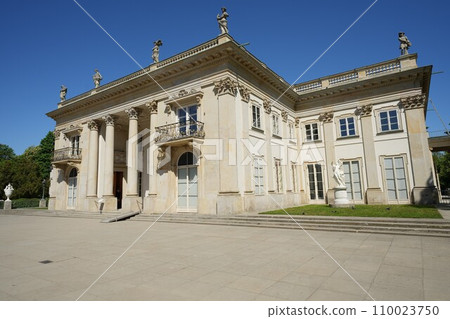 Courtyard with palace on isle in Warsaw city in Poland 110023750