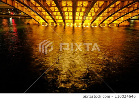 藏前橋的金色夜景 110024646