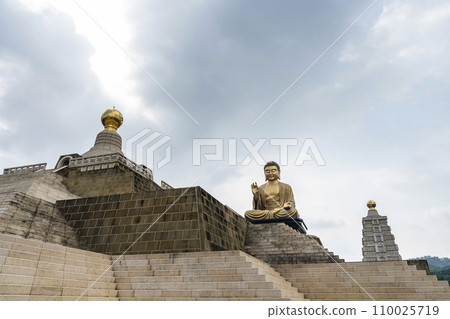 The majestic scene of Fo Guang Shan Buddha Museum in Kaohsiung, Taiwan, is one of the famous attractions in Kaohsiung. 110025719
