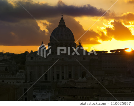 黃昏的聖彼得大教堂 / 梵蒂岡聖彼得大教堂 110025997