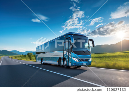 旅遊巴士行駛的圖片01 110027183