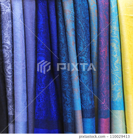 Silk Cloth 110029413