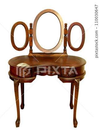 Make up table 110030647