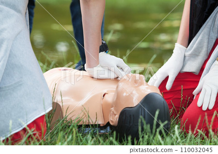 Drowning first aid. CPR. 110032045