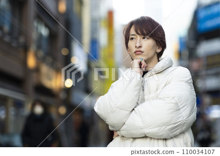 住在東京的年輕人 110034107