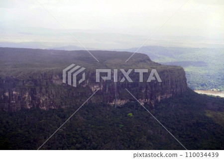venezuela table mountain venezuela table mountain 110034439