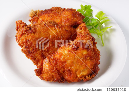 fried chicken with bone 110035918
