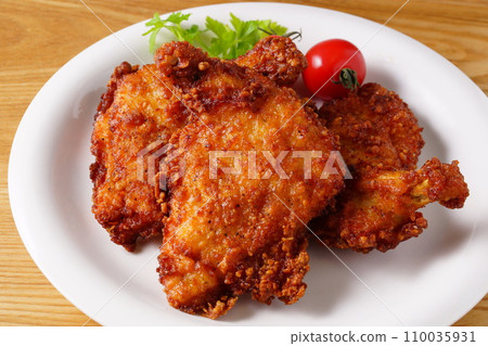 fried chicken with bone 110035931