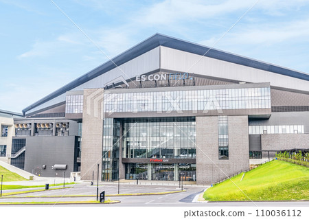 S-Confield HOKKAIDO, a representative building of Hokkaido Ball Park F Village, Kitahiroshima City, Hokkaido 110036112