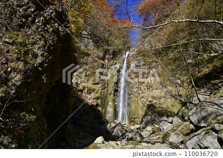 Fudo Falls of Takizawa on the south face of Mt. Akagi 110036720