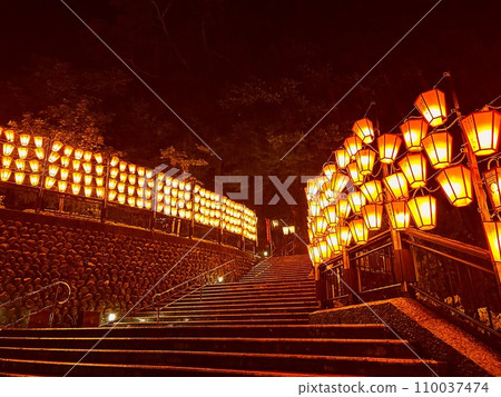 Yuwaku Onsen Bonbori Festival Hanasaku Iroha Yuwaku Onsen Bonbori Festival Hanasaku Iroha 110037474