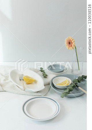 tableware styling photo image with vase tableware styling photo image with vase 110038516